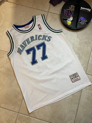 Vintage Mitchell And Ness NBA Mavericks Jersey Size M #77 DONČIČ “MAKE OFFERS !” - Image 1 of 4