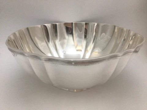 Antique - Classic Tiffany Bowl #16969  Footed - Sterling Silver   9” x 3.5” Cover