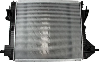 Radiador CSF 3796 para 08-16 Ford F-250 SD F-350 SD Foto 1 de 4