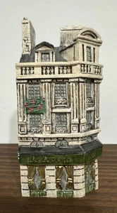 J CARLTON VON DOMINIQUE GAULT MINIATUR PROVENCE LE LOUVRE CAFE GEBÄUDE #218159 - Bild 1 von 6