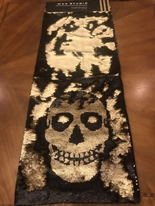 Runner da tavolo Max Studio HALLOWEEN teschi REVERSIBILI paillettes (14" x 72") - Foto 1 di 10