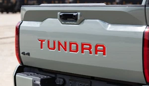RED letters compatible with TOYOTA TUNDRA 2022 23 logo tailgate insert - Bild 1 von 1