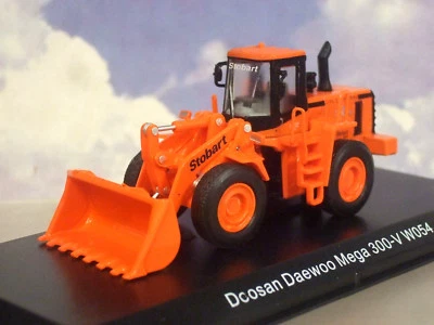 ATLAS 1/76 DOOSAN DAEWOO MEGA 300-V WHEELED LOADER/SHOVEL EDDIE STOBART RAIL - Image 1 of 3