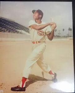 Frank Robinson Cincinnati Reds #5 unsigned Photofile 8x10 Photo Redsfest - Picture 1 of 1