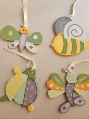  Lote de 4 Piezas Jenny Faw Niños Pintado a Mano Madera Adornos Mariposas Ladybug Foto 1 de 4