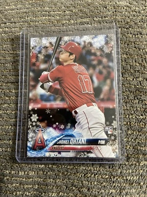 2018 TOPPS WALMART HOLIDAY SHOHEI OHTANI HMW17 ROOKIE SNOWFLAKE DODGERS RC - Image 1 of 4