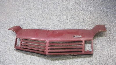 Chevrolet Vega 1974 1975 parrilla y panel de cabezal Foto 1 de 4