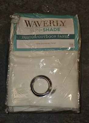 Waverly Hampton Solid White Light Filtering Outdoor Grommet - 1 Panel - 52x108"  Foto 1 de 2