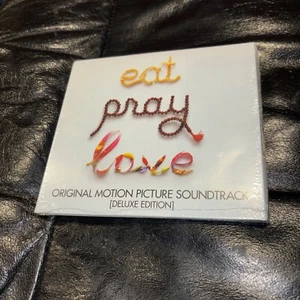 Eat Pray Love Original Motion Picture Soundtrack (Deluxe Edition) NEW & SEALED - Picture 1 of 2