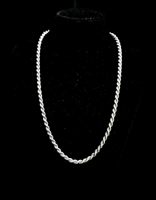 BELLISSIMA COLLANA GIROCOLLO UNISEX A TORCIGLIONE IN ARGENTO 925. - Immagine 1 di 4
