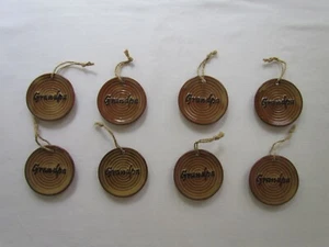 Honey & Me Plato Adornos 8 piezas GRANDPA Arte Popular Cerámica LOTE AL POR MAYOR E10287 NUEVO - Imagen 1 de 5