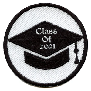 Class Of 2021 Script In Graduation Cap Round Embroidered Iron On Patch - Picture 1 of 2