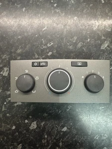 PANEL DE CONTROL CALEFACTOR GRIS VAUXHALL ZAFIRA B ASTRA H 2005-14 13201300 ZDX04 - Imagen 1 de 6