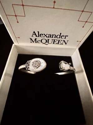 Brazalete vintage Alexander McQueen de metal plateado elegante Foto 1 de 4