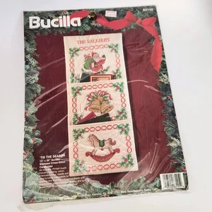 Bucilla gesteppt Kreuzstich Weihnachten Karten Halter Kit Tis the Season 83145 - Bild 1 von 4
