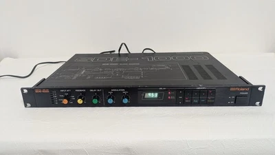 Roland SDE-1000 Digital Delay Effects Processor Tested Fast Shipping Video - Image 1 of 4