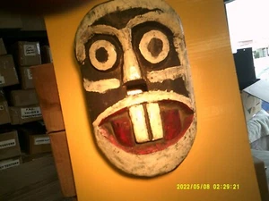 Vintage Wooden Carved Mask made in Mexico (AFRICA?) 12" x 7" - Picture 1 of 3
