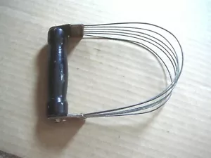 ANDROCK USA - FRULLATORE VINTAGE UTENSILE DA CUCINA MANUALE - MANICO IN LEGNO NERO - Foto 1 di 4