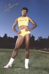 Jackie Joyner Kersee Original Signed Photo 20x30 HAMMER;OTIV - Picture 1 of 1