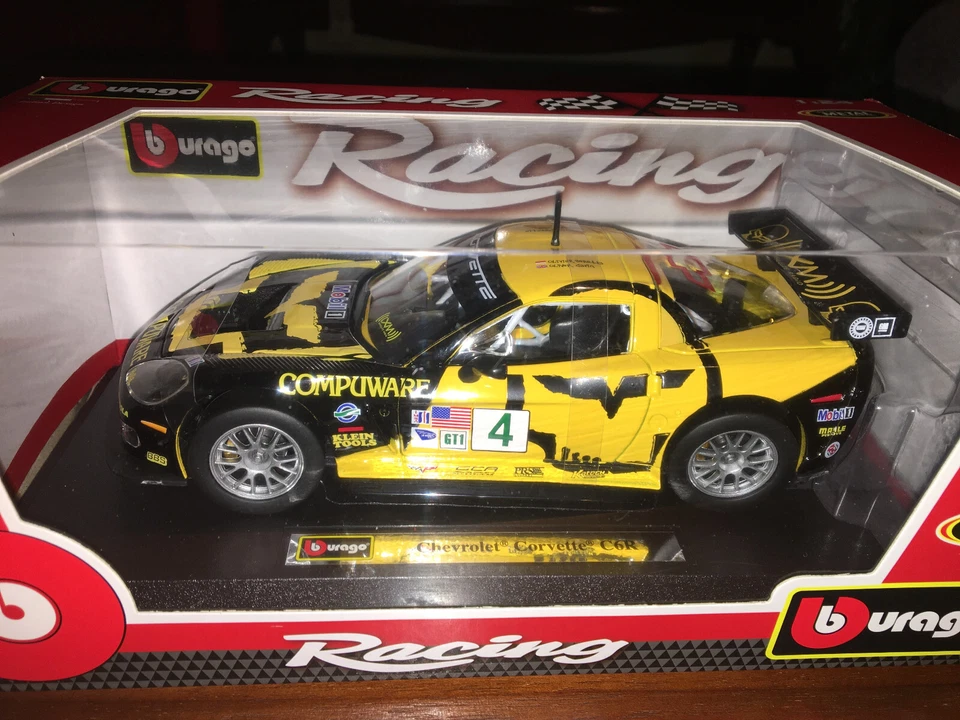 Chevrolet Corvette C6R Burago 1:24 - Immagine 1 di 1