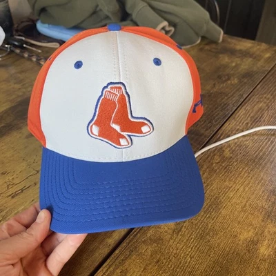 Under Armour Resistor Performance OS 波士顿红袜队帽子 — 第 1/4 张图片