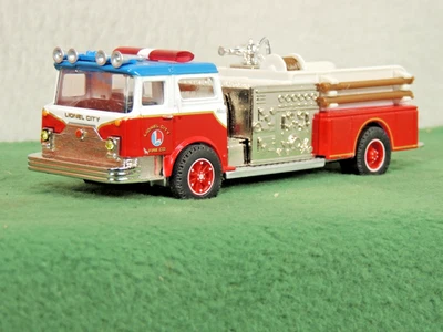 LIONEL CITY FIRE TRUCK MACK PUMPER BY CORGI CLASSICS #6-52002 O SCALE 3-R MIB - Image 1 of 4