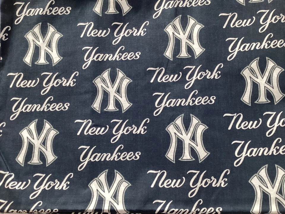 MLB NEW YORK YANKEES NAVY BLUE FABRIC 2 YARD PIECE 100% COTTON   58" WIDE NEW!! - Image 1 of 4