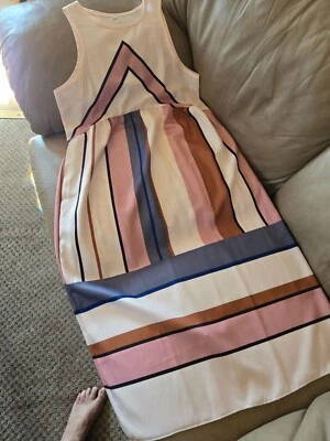 Vestido midi de verano - estilo minimalista elegante - talla grande Foto 1 de 3