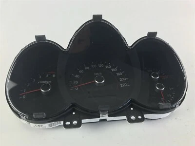 D1110 KIA SPEEDOMETER INSTRUMENT 94003-2K570 - Image 1 of 4