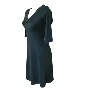 Vestido Eddie Bauer Mujer Pequeño Negro Cuello en V Imperio Minimalista Cápsula Básico - Imagen 1 de 11