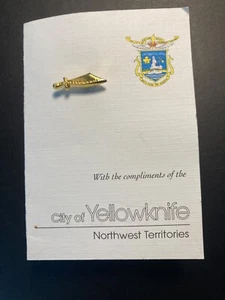 ESPADA/CUCHILLO CUCHILLO AMARILLO VINTAGE RECUERDO SOLAPA PINBACK PIN COLECCIONABLE - Imagen 1 de 2