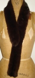 Splendida Sciarpa Pelliccia Visone Mogano, Avvolgente Taglia 43" X 3" SPEDIZIONE GRATUITA Ottime Condizioni - Foto 1 di 5