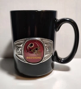 Taza de café NFL Washington Redskins con emblema de metal 3D. - Imagen 1 de 6