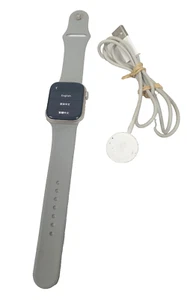 APPLE SERIES 8 (GPS) SMARTWATCH 41MM - MNP63ZP/A - Picture 1 of 3