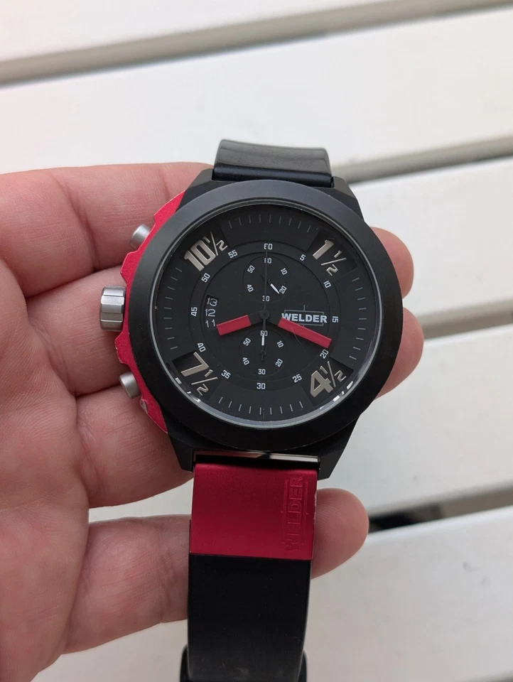 Reloj deportivo para hombre Welder K-33 9301 cronógrafo negro chapado en acero Foto 1 de 4