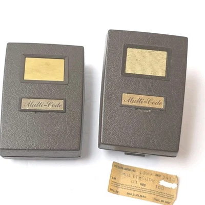 2 Vtg Multi-code Single Button Handheld Gate And Garage Door Remote Opener 1089 - Image 1 of 4