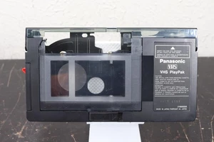 Vintage Panasonic VHS PlayPak VHS-C zu VHS Konverter Adapter VYMW0009 - Bild 1 von 3