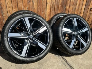 Original Alufelgen Sommerräder Monterosso VW Caddy 2K7601025B Felgen 7Jx18 ET49 - Bild 1 von 17