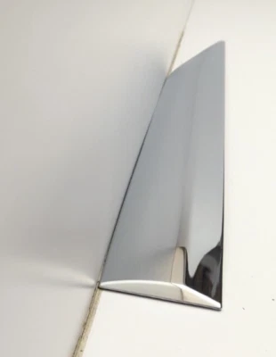 2023-2024 Mitsubishi Outlander carrocería moldura lateral izquierda trasera cromada OEM MZ576845EX Foto 1 de 4