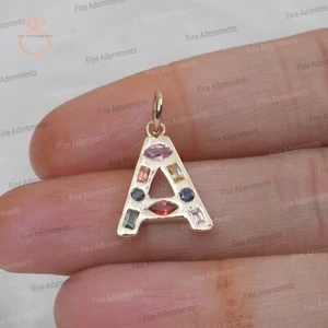 Colgante inicial de oro amarillo sólido de 14k piedra preciosa de zafiro múltiple natural un dije - Imagen 1 de 9