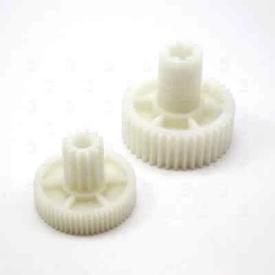 TRE SPADE 2 Ingranaggi 75mm 62mm Riduttore 0.2Hp-0.4Hp Tritacarne Passapomodoro