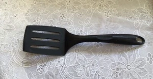 T-FAL Black Nylon Slotted 12” Flipper Turner Spatula Portugal - Picture 1 of 7