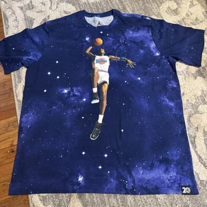Air Jordan x Space Jam Herren Shirt XXL Blau Tie Dye 20th Anniversary Tune Squad T - Bild 1 von 6