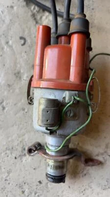 DISTRIBUTOR 1971 1972 1973 1974 Volkswagen VW BEETLE (TYPE 1) Distributor - Image 1 of 4
