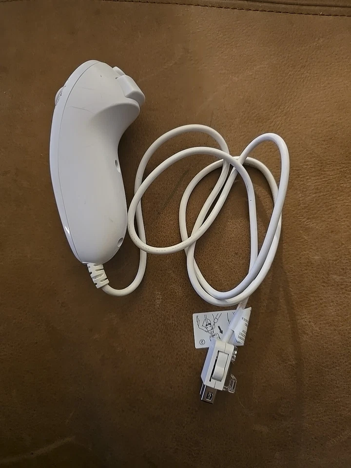 Official Authentic Nintendo Brand Wii Nunchuck RVL-004 OEM  - Image 1 of 1