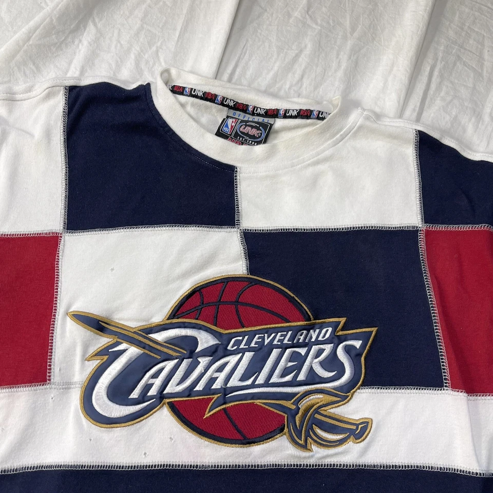 Vintage UNK Cleveland Cavaliers 2XL Shirt Lebron Era NBA Cavs Embroidered *READ* - Image 1 of 4