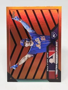 2023 Topps Update Halloween Orange & Black Foil #US292 Pete Alonso - Picture 1 of 2