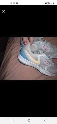 nike comfort footbed - Image 1 of 4