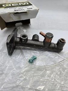 Cilindro maestro de freno OEM 11-2017 Reman (Aisin) - Imagen 1 de 5