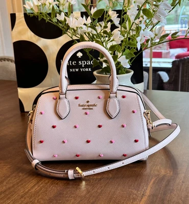 Kate Spade Madison Heart Studs Small Dolly Duffle Powdered Sugar KK211 SOLD OUT - Image 1 of 4